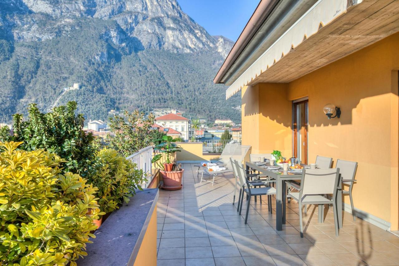 Antares150M From The Lake - Happy Rentals Riva del Garda Exterior foto